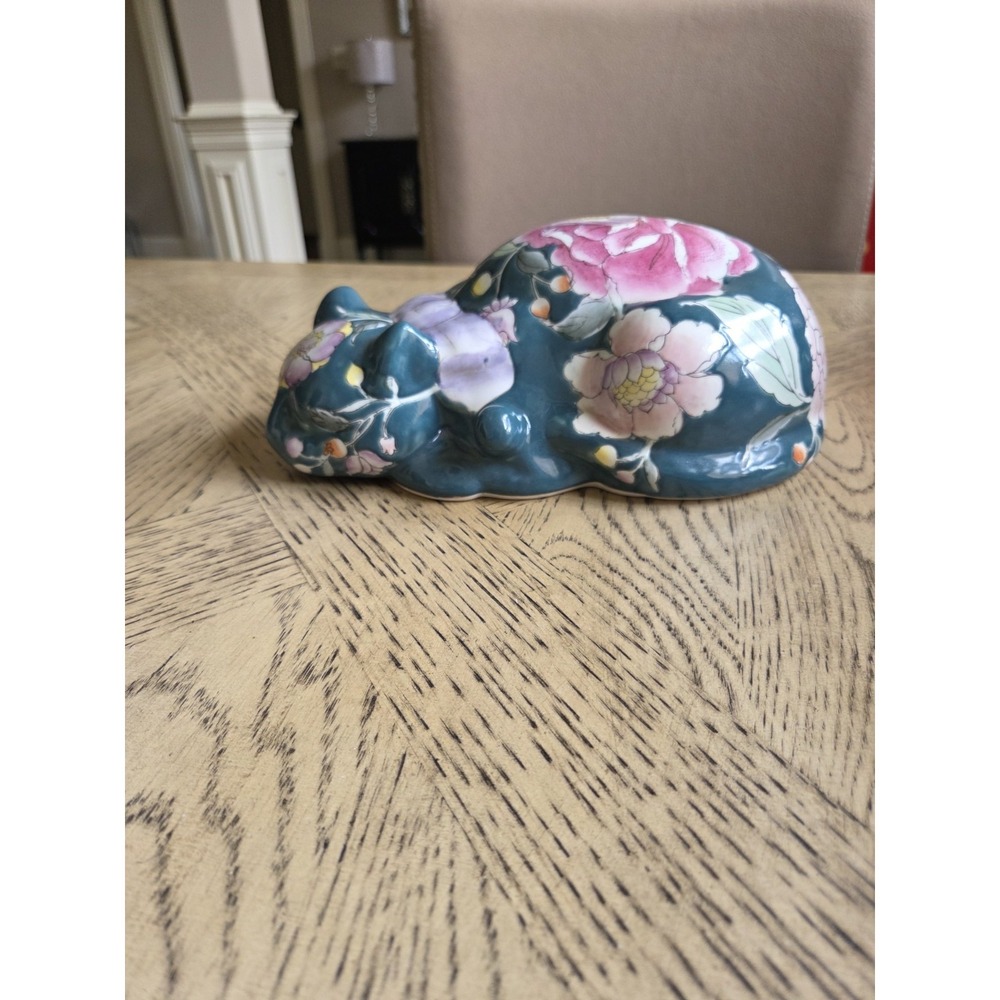 Vintage Hand painted Chinoiserie ceramic sleeping cat figurine with floral motif